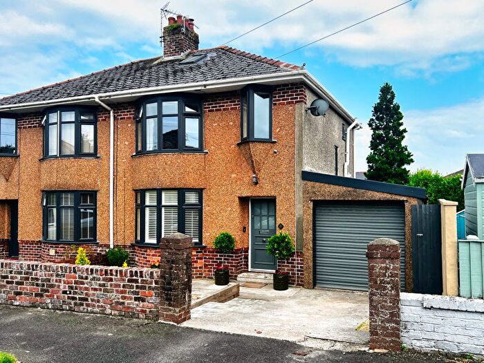 3 Bedroom Semi-Detached House For Sale In Priory Close, Bridgend, CF31