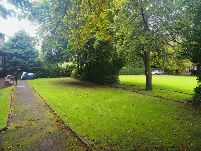 Studio To Rent In Pine Road, Didsbury, M20