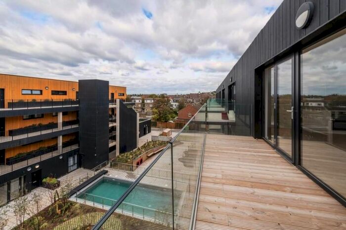 1 Bedroom Flat To Rent In Bell Foundry Close, Croydon, CR0