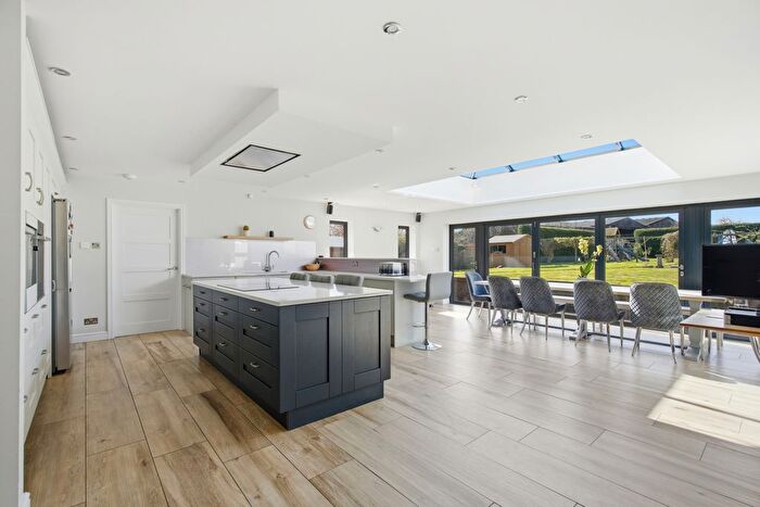 5 Bedroom Detached House For Sale In Chinnor Road, Bledlow Ridge, High Wycombe, Buckinghamshire, HP14