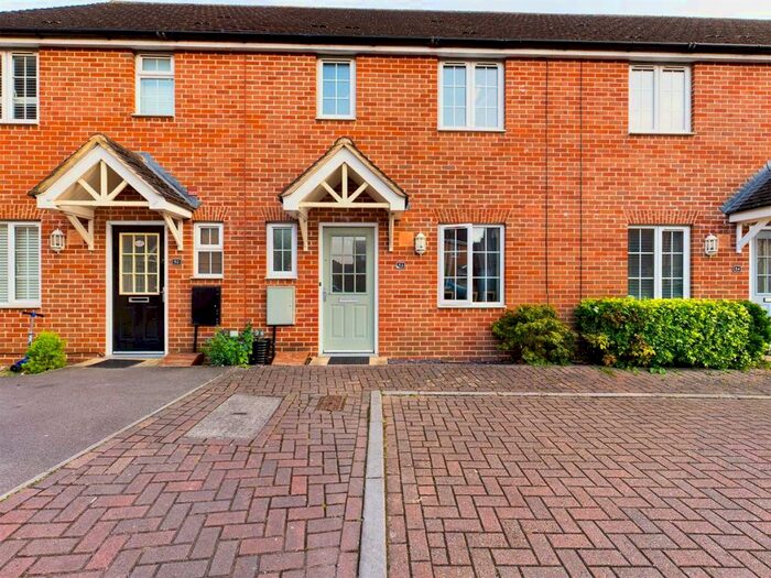 3 Bedroom Terraced House To Rent In School Drive, RG5