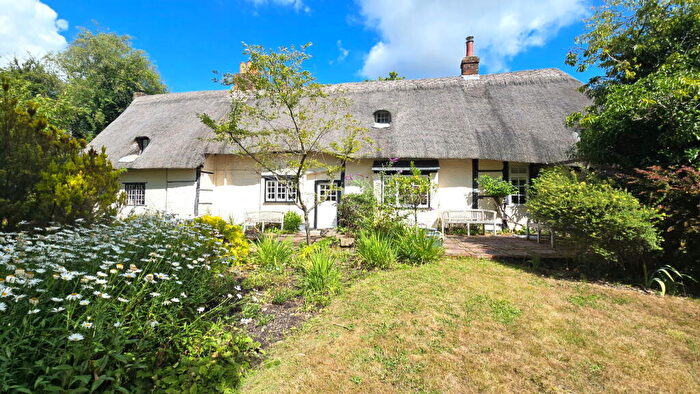 4 Bedroom Detached House For Sale In Harts Lane, Burghclere, Newbury, RG20