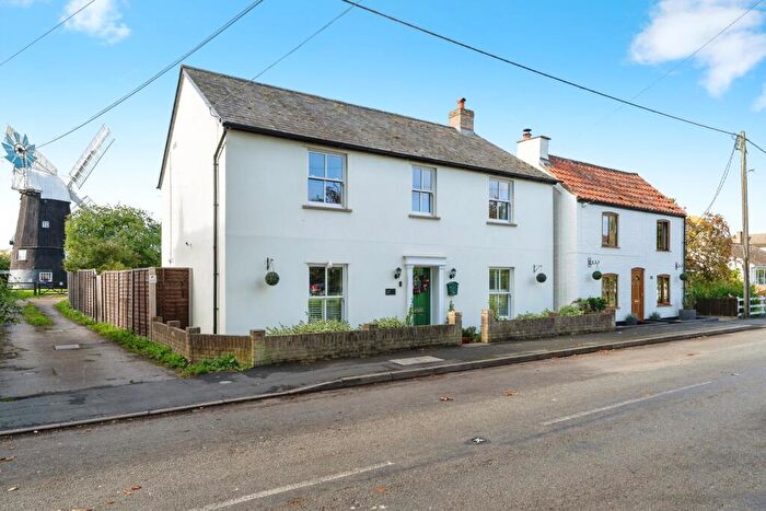 5 Bedroom Detached House For Sale In High Street, Wicken, Ely, Cambridgeshire, CB7