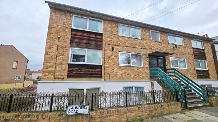 2 Bedroom Flat For Sale In Alpika Court, Saunders Road, Plumstead, London, SE18