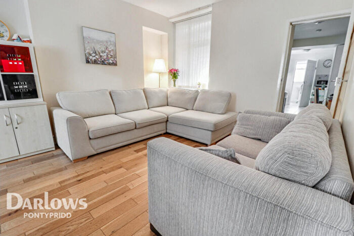 3 Bedroom End Of Terrace House For Sale In King Street, Pontypridd, CF37