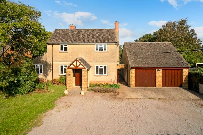 3 Bedroom Detached House To Rent In Main Street, Hanwell, Banbury, OX17