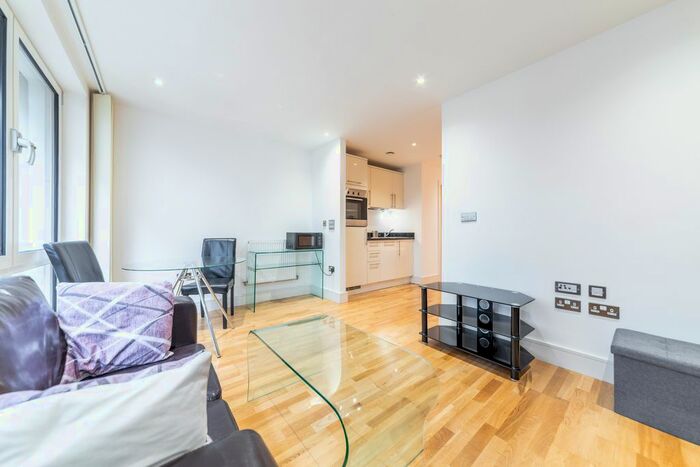 Studio To Rent In Indescon Square, Docklands, London, E14