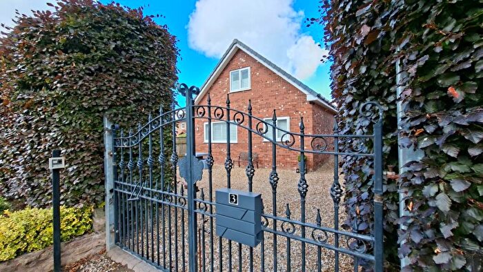 3 Bedroom Detached House For Sale In Holmside Lane, Prenton, CH43