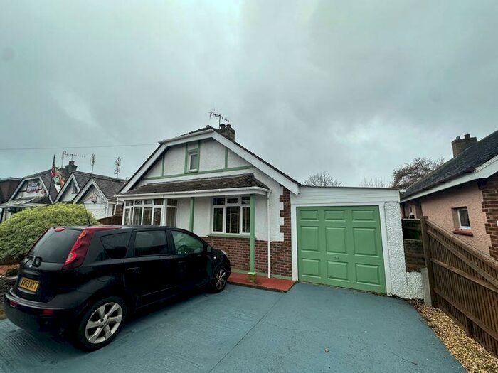 2 Bedroom Bungalow To Rent In Pevensey Road, Bognor Regis, PO21