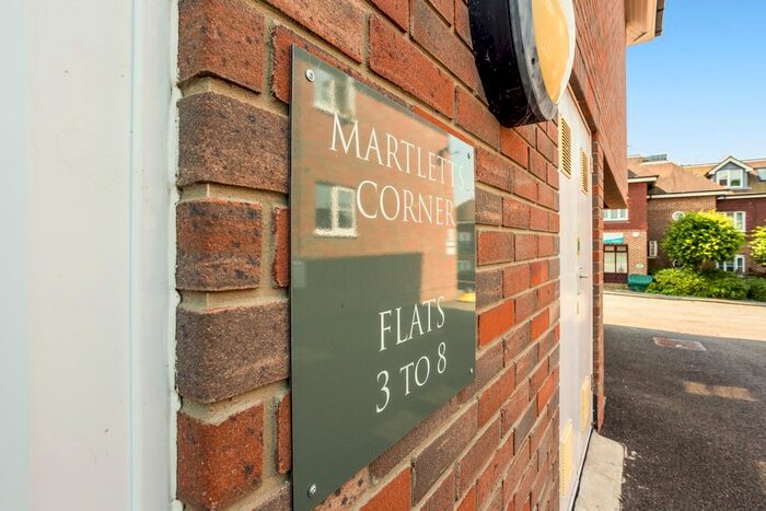 2 Bedroom Flat To Rent In Martletts Corner, Church Street, Rudgwick, Horsham, RH12