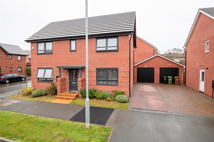 4 Bedroom Detached House For Sale In Balharvie Road, Wellingborough, NN8