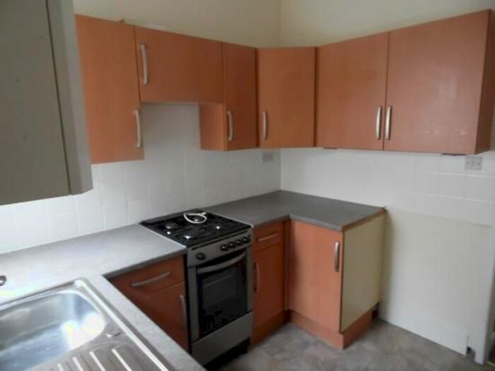 2 Bedroom End Of Terrace House To Rent In Imperial Avenue, Thornaby, TS17