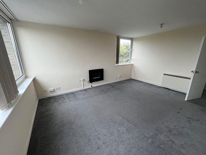1 Bedroom Flat To Rent In Elmwood Court, Pershore Road, Edgbaston, Birmingham, West Midlands, B5
