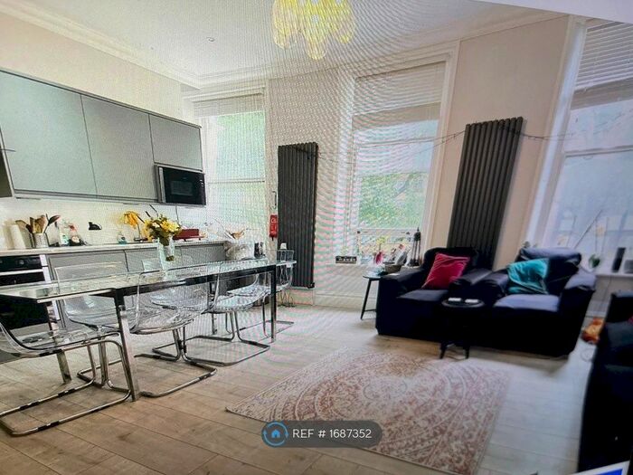 6 Bedroom Flat To Rent In Grosvenor Avenue, London, N5