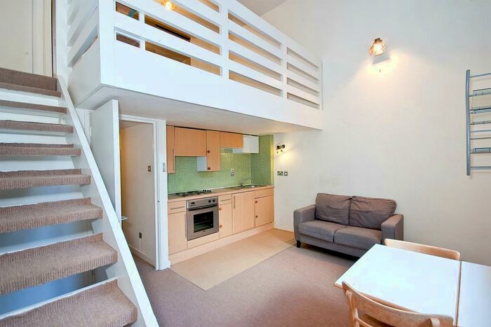 1 Bedroom Apartment To Rent In Britton Street, EC1M