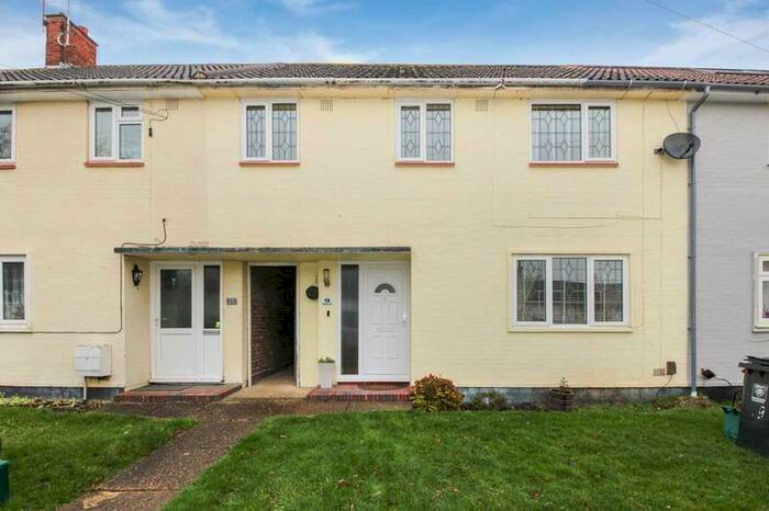 4 Bedroom Terraced House To Rent In Walking Distance To Local Schools, HP3