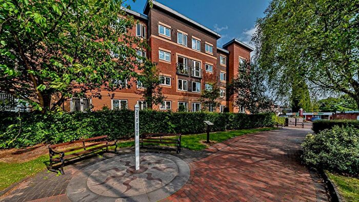 2 Bedroom Flat For Sale In Little Aston Road, Aldridge, Walsall, WS9