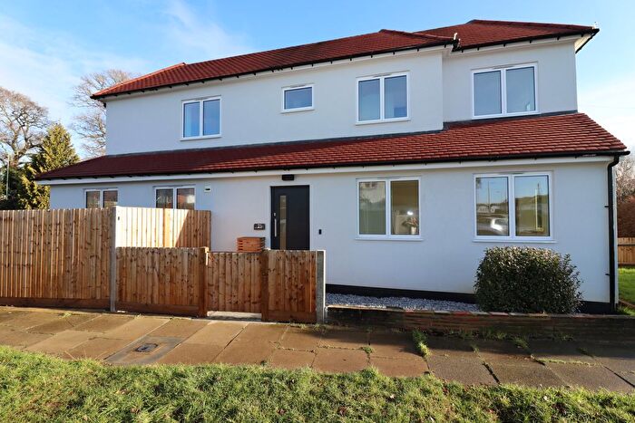 Studio To Rent In Motspur Park, New Malden, KT3