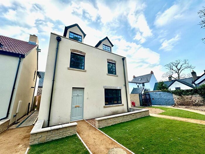 4 Bedroom Detached House For Sale In Bloomery Gardens, Chepstow, NP16