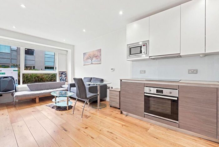 Property For Sale In Lampton Road, Hounslow, Middlesex, TW3