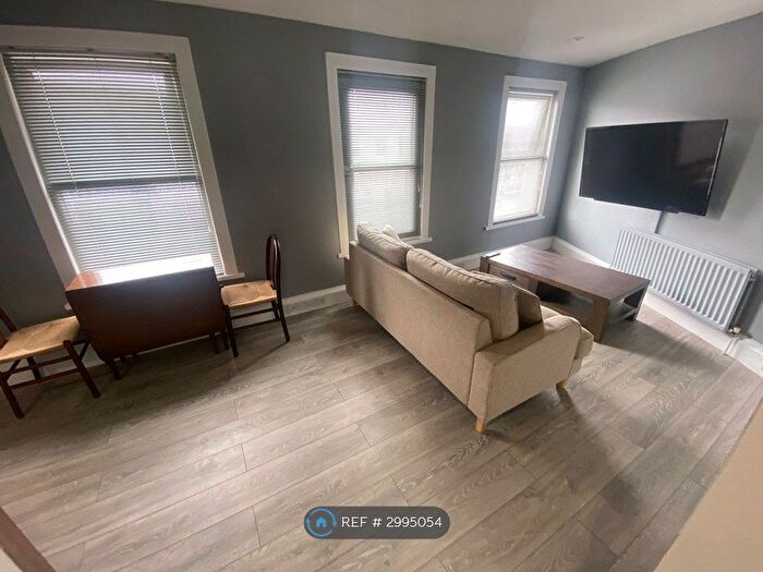 1 Bedroom Maisonette To Rent In Canterbury St, Gillingham, ME7