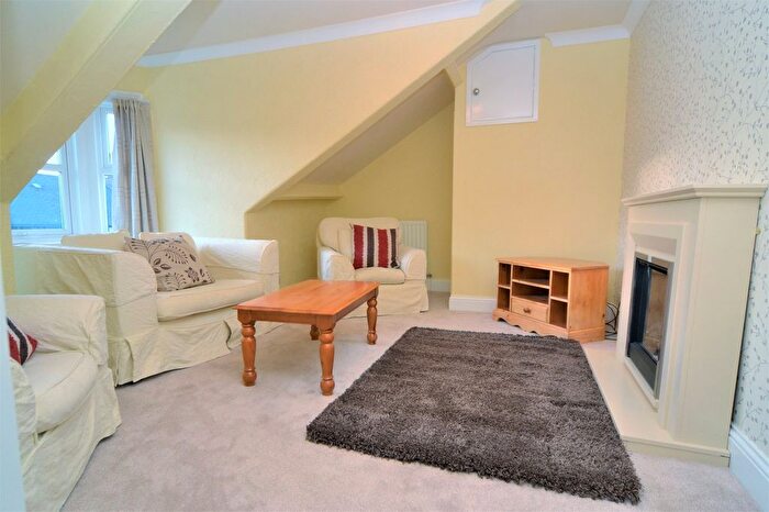 3 Bedroom Flat To Rent In Elmwood Street, Thornhill, Sunderland, SR2