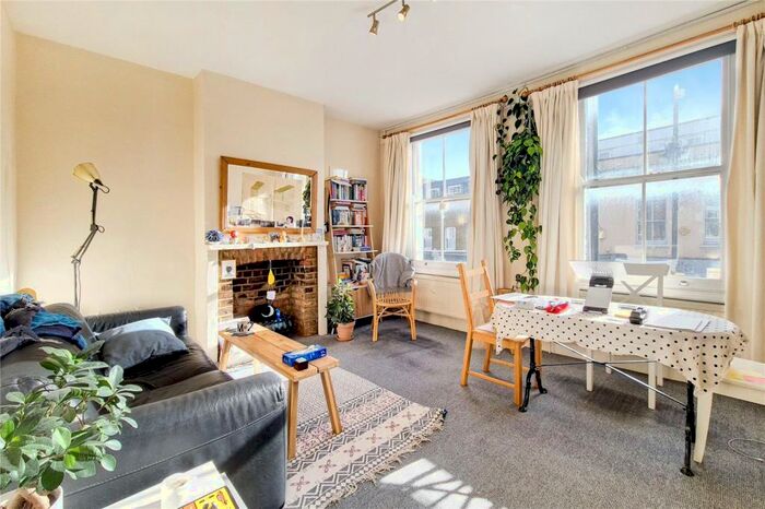 1 Bedroom Flat To Rent In Roman Road, London, E3
