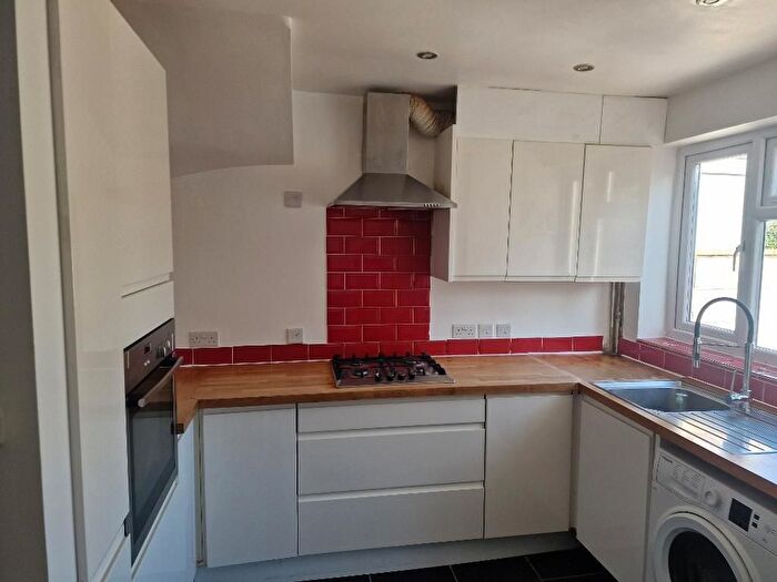 3 Bedroom Terraced House To Rent In Green Lane, Dagenham, Essex, RM8