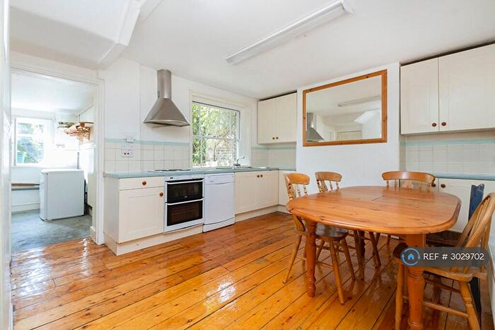 6 Bedroom Terraced House To Rent In Nettleton Road, London, SE14