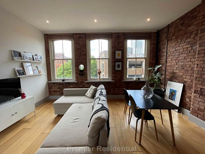 2 Bedroom Apartment To Rent In Liberty House, Thomas Street, Manchester, M4