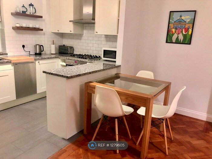 1 Bedroom Flat To Rent In Spencer Court, London SW20