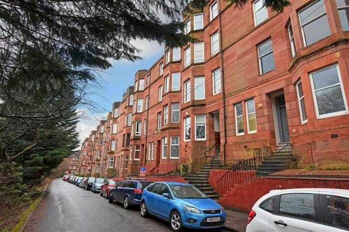 2 Bedroom Apartment To Rent In Bellwood Street, Shawlands, Glasgow, G41