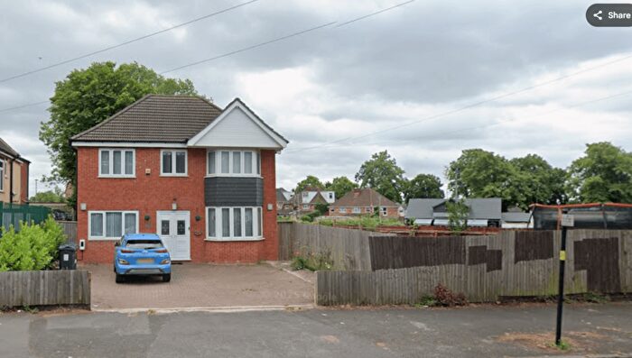 4 Bedroom Detached House To Rent In Alum Rock, Birmingham, B8