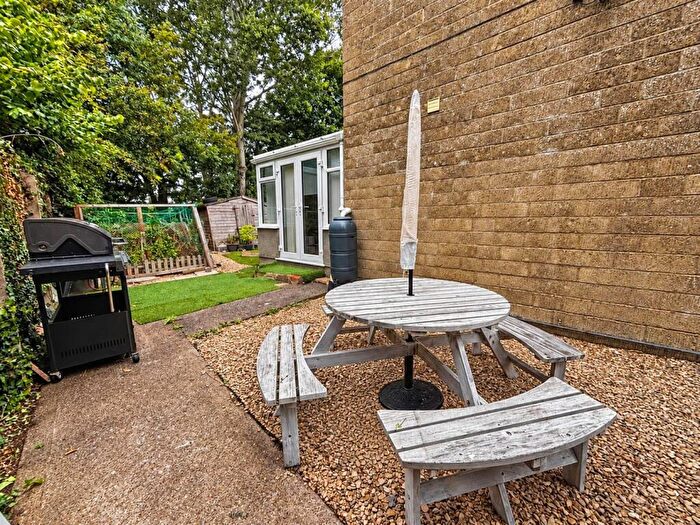 3 Bedroom End Of Terrace House For Sale In Rosewarn Close, Bath, BA2