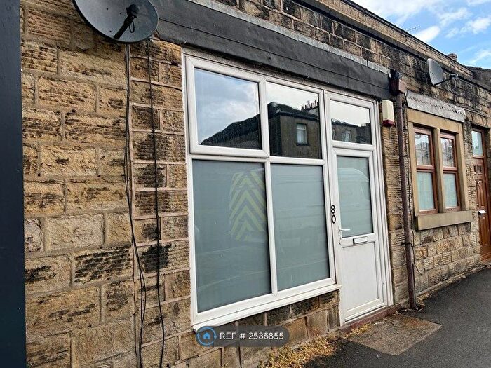 1 Bedroom Flat To Rent In Market Street, Hollingworth, SK14