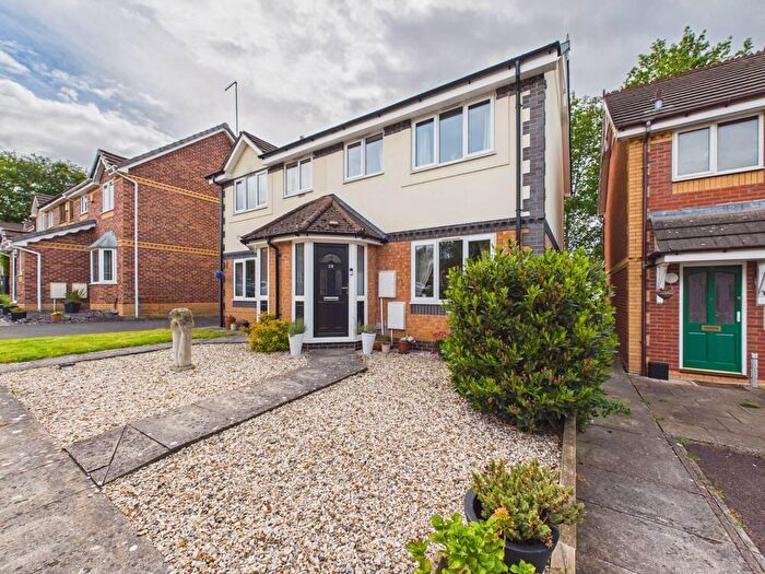 3 Bedroom Semi Detached House For Sale In Holywell Close, St. Annes Park, Bristol, BS4
