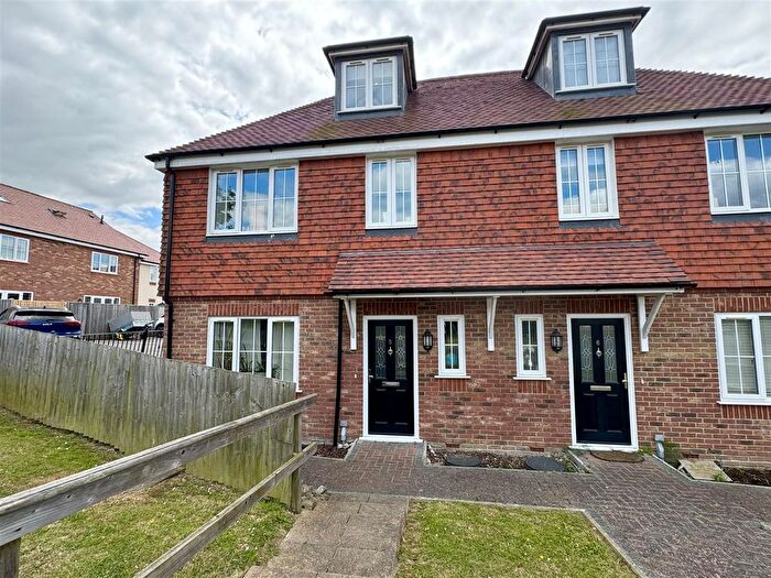 3 Bedroom Semi-detached House To Rent In St Michaels, Tenterden, TN30