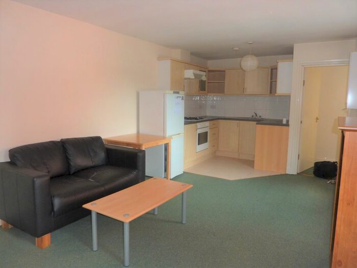 1 Bedroom Flat To Rent In Lewisham Way, London, SE14