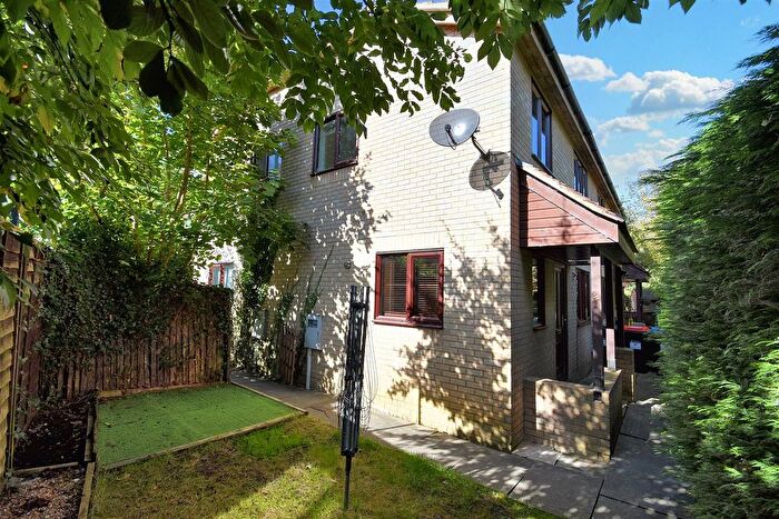 2 Bedroom Terraced House To Rent In Mendelssohn Grove, Browns Wood, Milton Keynes, MK7