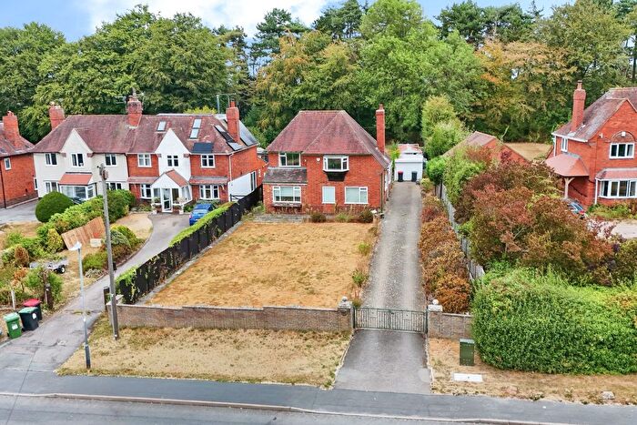 3 Bedroom Detached House For Sale In Spring Hill, Arley, CV7