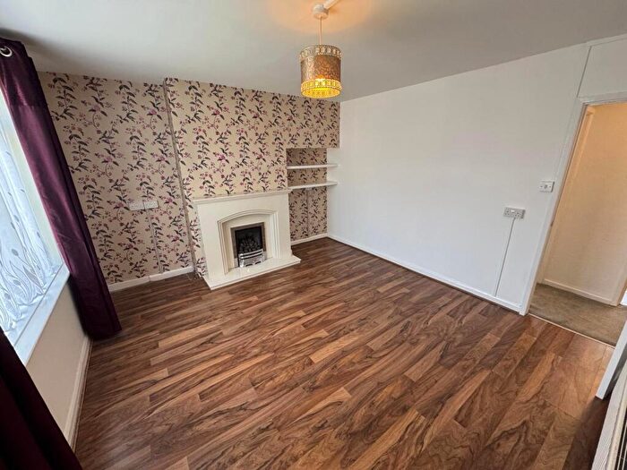 1 Bedroom Apartment To Rent In Astbury Avenue, Smethwick, B67