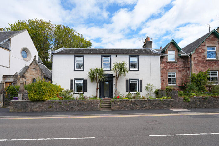 2 Bedroom Flat For Sale In Main Road, Fairlie, KA29