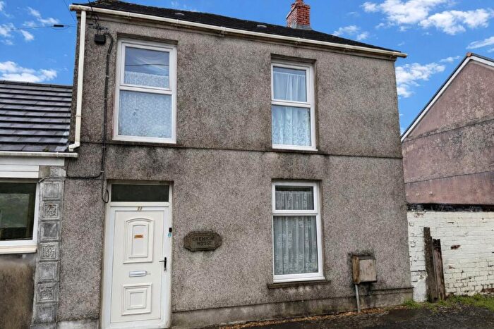 3 Bedroom Terraced House For Sale In Chemical House, Heol Llanelli, Pontyates, Llanelli, Dyfed, SA15