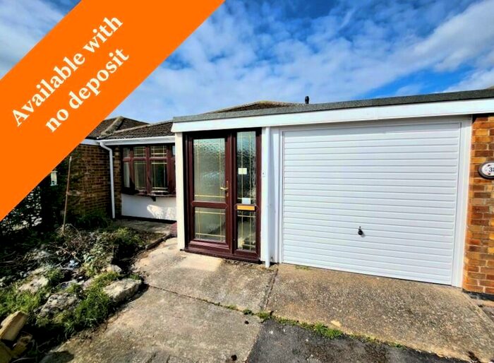 2 Bedroom Terraced Bungalow To Rent In Martello Close, Gosport, PO12