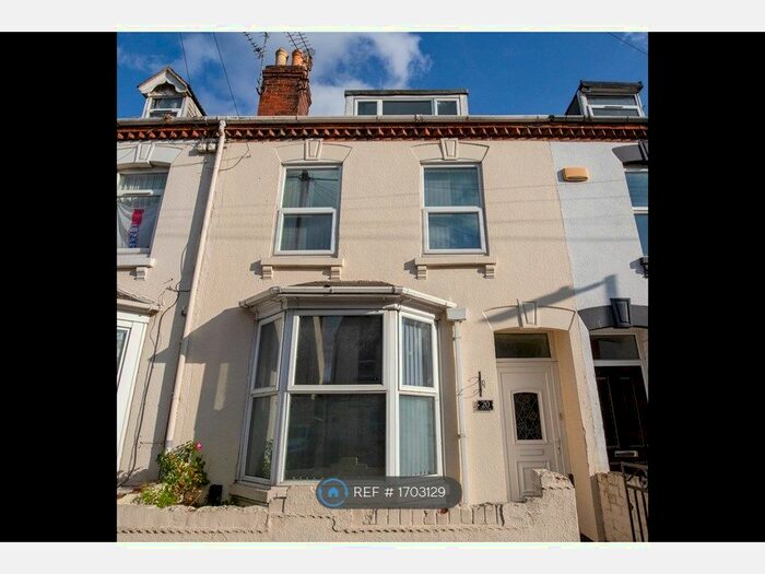 5 Bedroom Terraced House To Rent In Weston Road, Gloucester, GL1