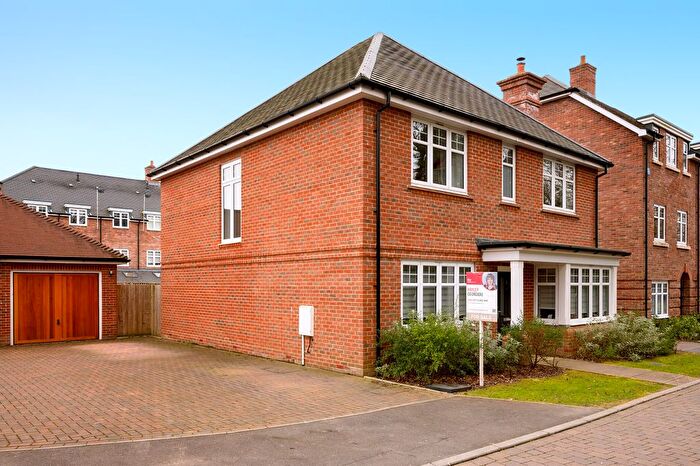 4 Bedroom Detached House For Sale In Shoubridge Way, Southwater, Horsham, RH13