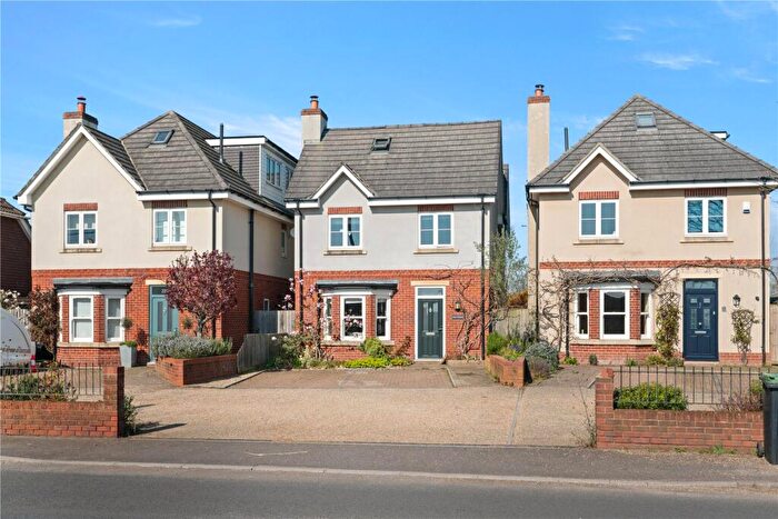 4 Bedroom Detached House For Sale In Melksham Road, Holt, BA14