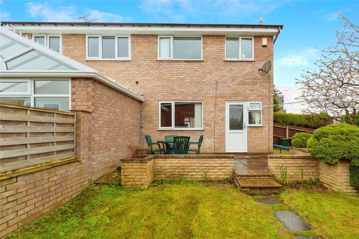 3 Bedroom Semi-Detached House For Sale In Raven Drive, Thorpe Hesley, Rotherham, S61