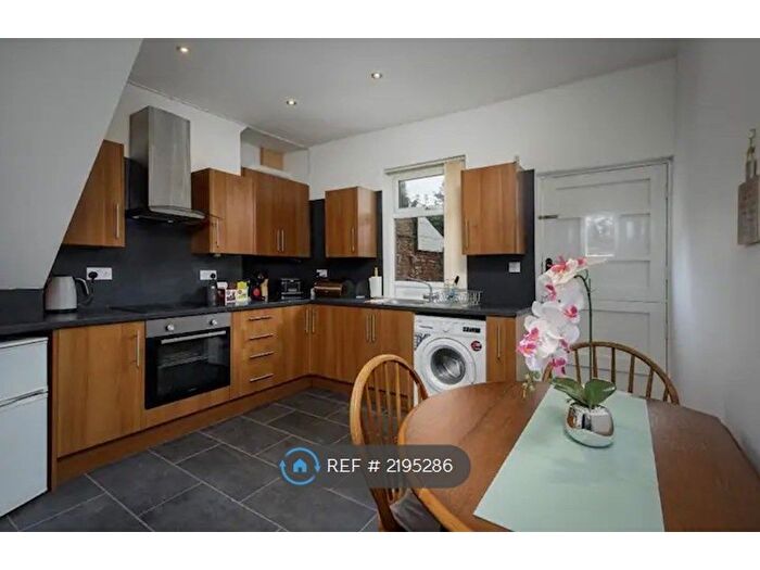 2 Bedroom Terraced House To Rent In Vicarage Lane, Blackpool, FY4