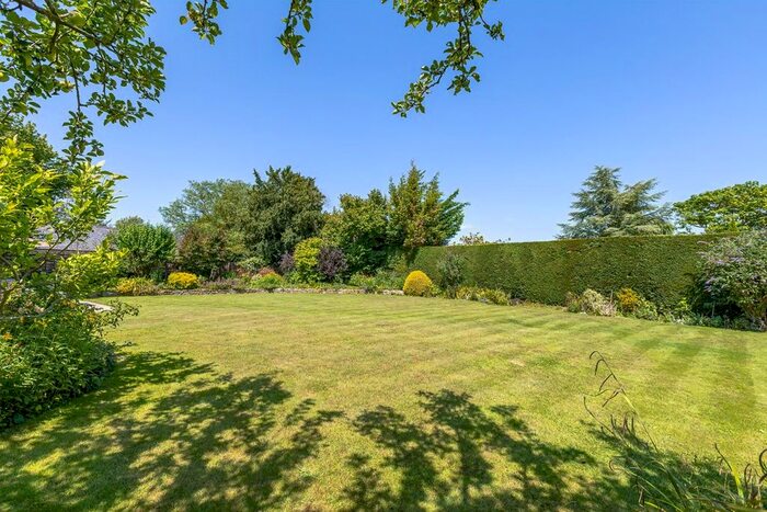 5 Bedroom Detached House For Sale In The Green, Bledington, Chipping Norton, OX7